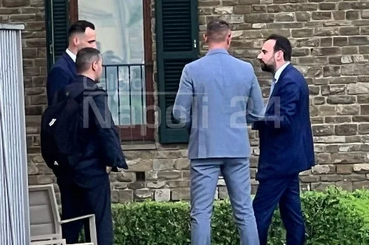 Napoli, duello con la Lazio per Gila: spunta un'alternativa in Serie A