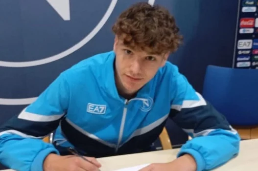 SSC Napoli, primo contratto da professionista per il giovane Gabriele Marotta