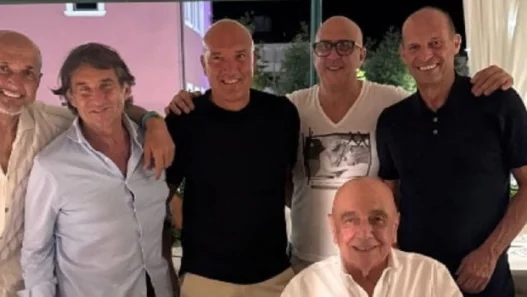 "Max, ma quando firmi con il Napoli?". Siparietto tra Allegri, Spalletti e Galliani a cena: cosa filtra sugli azzurri