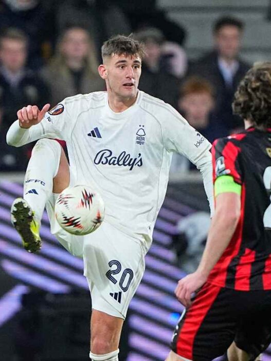 Lorenzo Lucca, il Genoa sonda il terreno: attesa per le mosse del Napoli