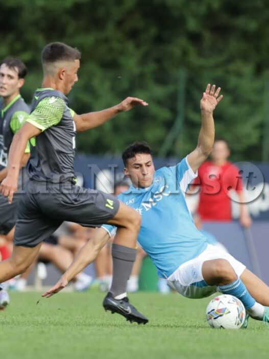 Iaccarino, l'Arezzo punta al riscatto: il Napoli offre solo prestito secco