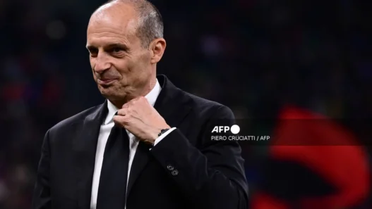 Allegri a Napoli: cena con De Laurentiis e focus su Vergara