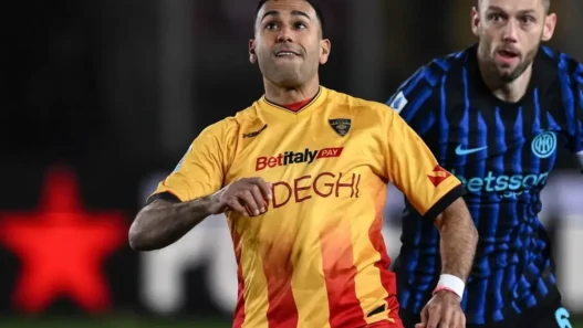 Cheddira-Frosinone, affare in stand-by: il Napoli attende