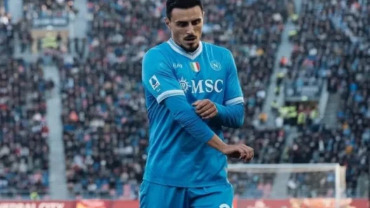Elmas saluta il Napoli: il club e i tifosi lo ringraziano