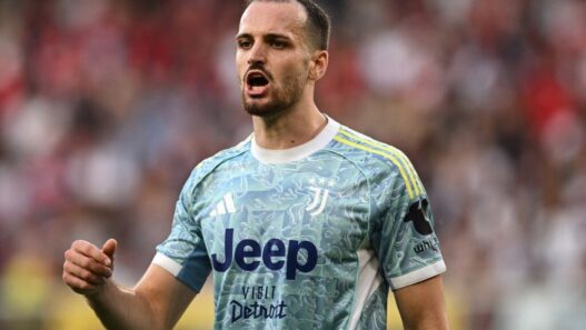 Napoli su Gatti: la Juve chiede 20 milioni, trattativa in corso