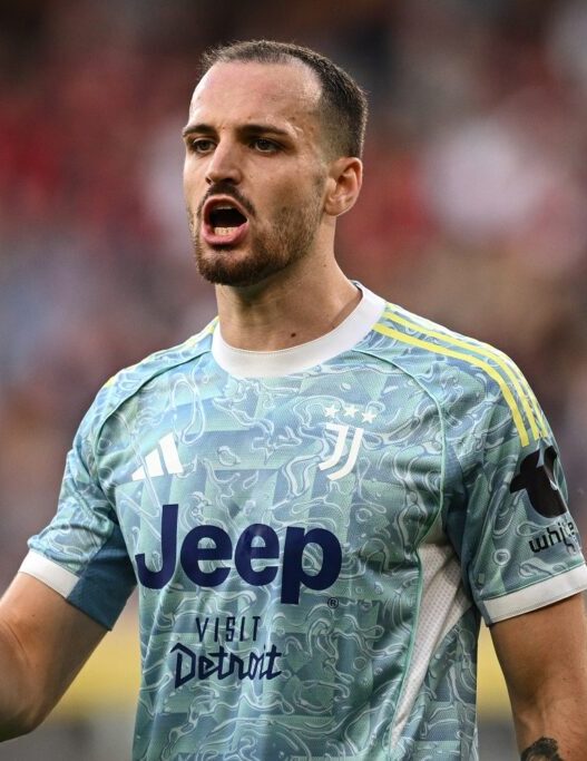 Napoli su Gatti: la Juve chiede 20 milioni, trattativa in corso