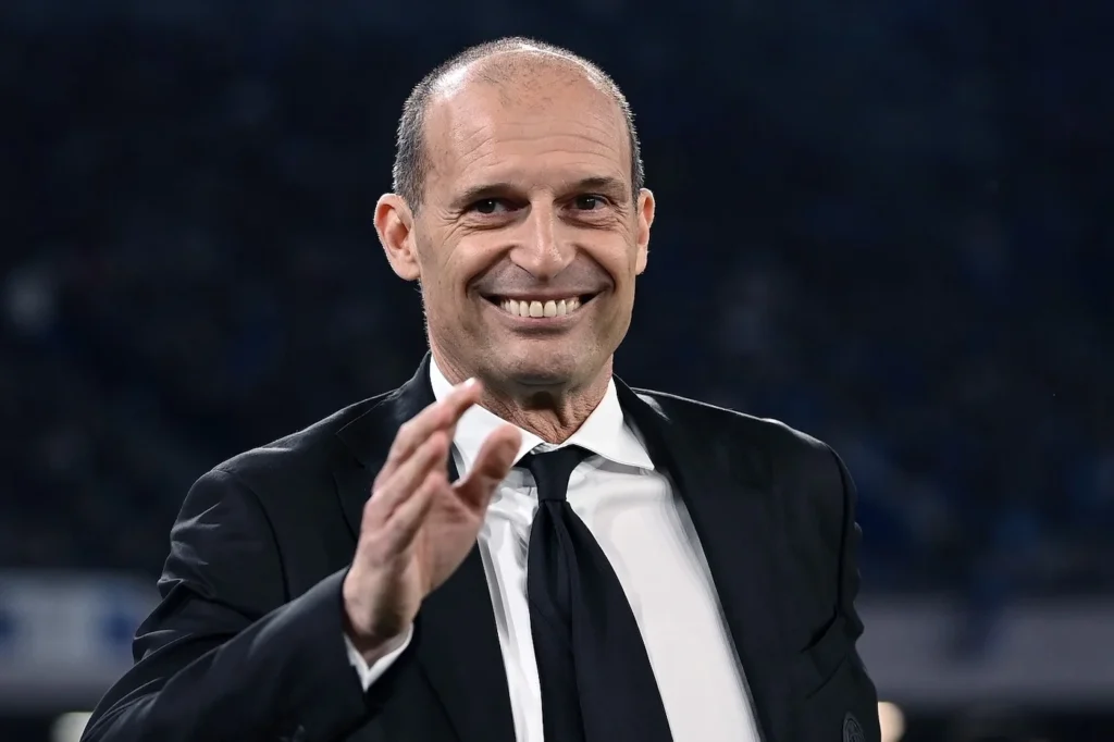 Napoli, Allegri isolato tra le critiche: la piazza è una polveriera