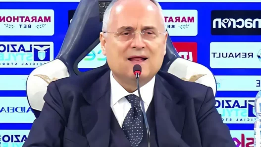Lazio, Lotito acquista la Reggina: tifosi infuriati per il mercato bloccato