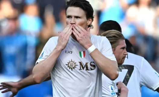 McTominay, "No" a Real e Barça: rinnovo imminente con il Napoli