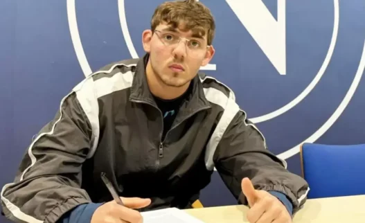 Raffaele Saviano firma con il Napoli. Sarà lui il bomber della Primavera