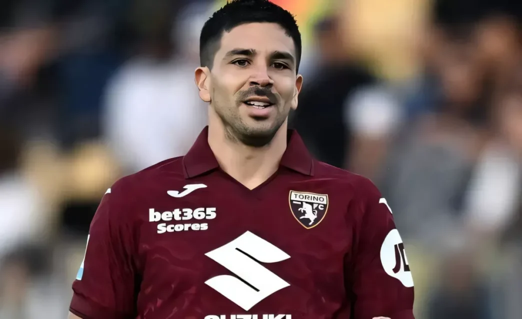 Giovanni Simeone conferma la permanenza in Serie A