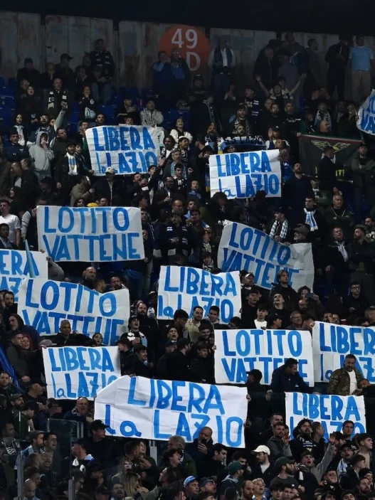 Napoli su Gila: la trattativa con la Lazio è un enigma
