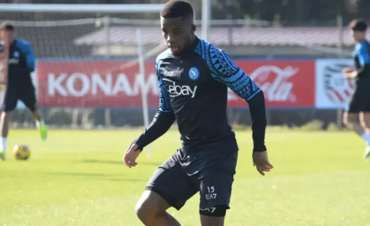 Di Marzio: Il Genoa punta un ex Napoli per il centrocampo