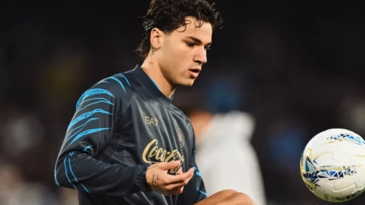 Napoli, rinnovo fino al 2031 per il talento Antonio Vergara