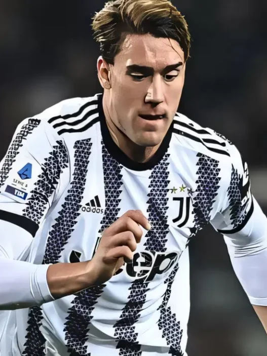 Vlahovic: l'offerta più alta arriva dal Besiktas di Italiano. Il nodo è il bonus alla firma