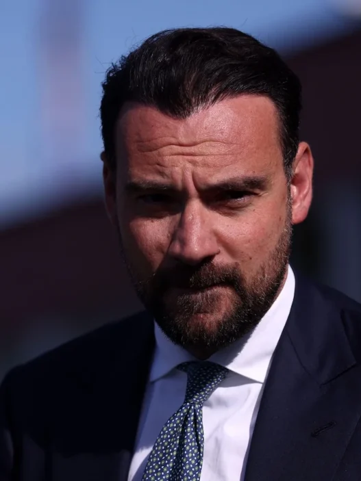 Buongiorno out, il Napoli ha chiesto al Chelsea il prestito di Badiashile. E poi c’è il pericolo Gatti
