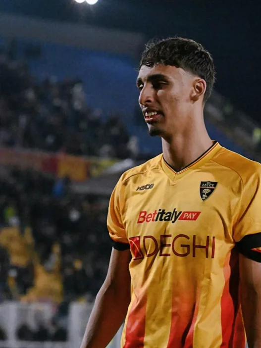 Napoli, sfida Tiago Gabriel-Gatti per la difesa