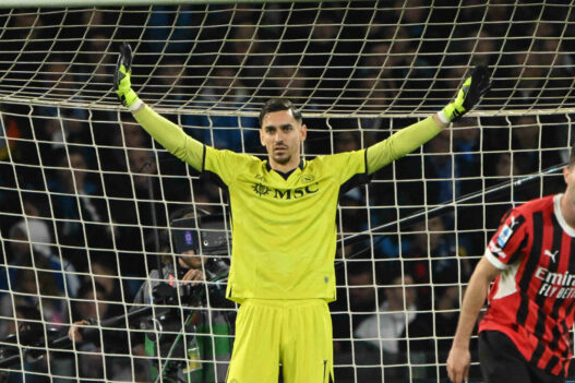 Massimiliano Allegri punta su Alex Meret come portiere titolare del Napoli nella stagione 2026-2027.