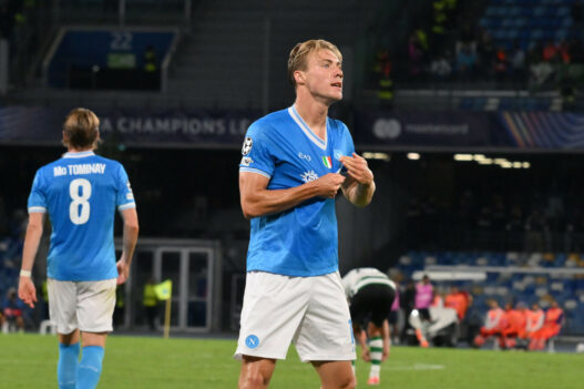 E se la nuova coppia d'attacco del Napoli fosse Giovane-Hojlund?