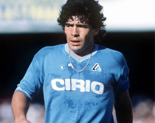 Il presidente dell’Arezzo: “Sono tifoso del Napoli. Ho fatto 250 trasferte all’epoca di Maradona”