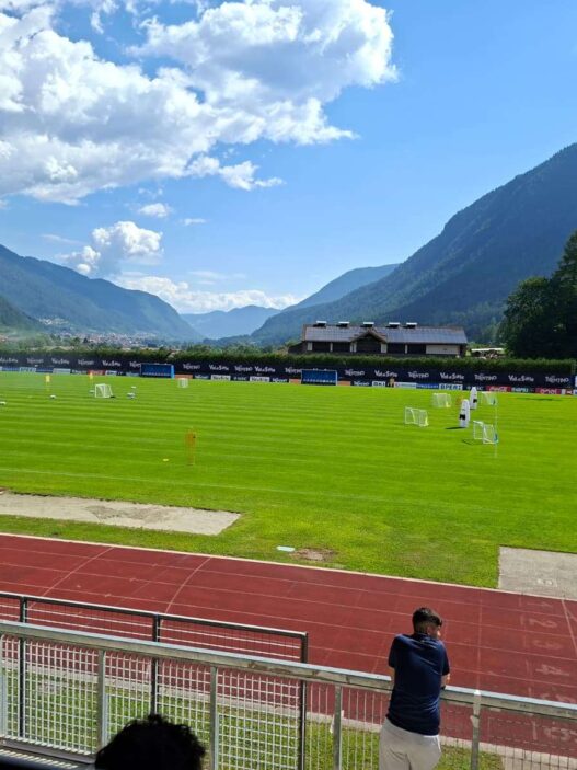 LIVE – Napoli a Dimaro, fase di attivazione con il pallone
