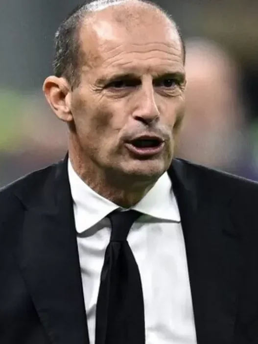 Napoli, Laudisa: "Solo tre acquisti". Milan, Allegri non colpevole