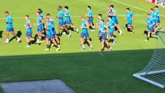 Dimaro, prima seduta per il Napoli di Allegri. Cori e applausi per il mister