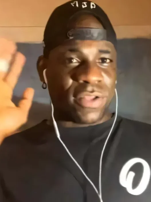 Mario ed Enock Balotelli, il sogno di giocare insieme si realizza