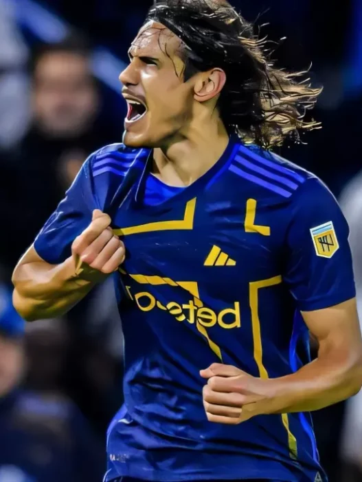 Cavani può tornare in Serie A? Sondaggio del Lecce per l'ex attaccante del Napoli