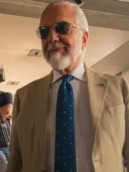 De Laurentiis ''scatenato'' a Dimaro, battute a raffica. Si rivede Gilmour in campo
