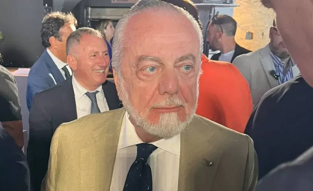 Napoli, scandalo a Firenze: il silenzio di De Laurentiis
