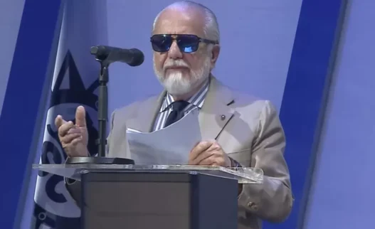 Scotto: "Mercato Napoli fermo, De Laurentiis vuole cedere 25 giocatori"