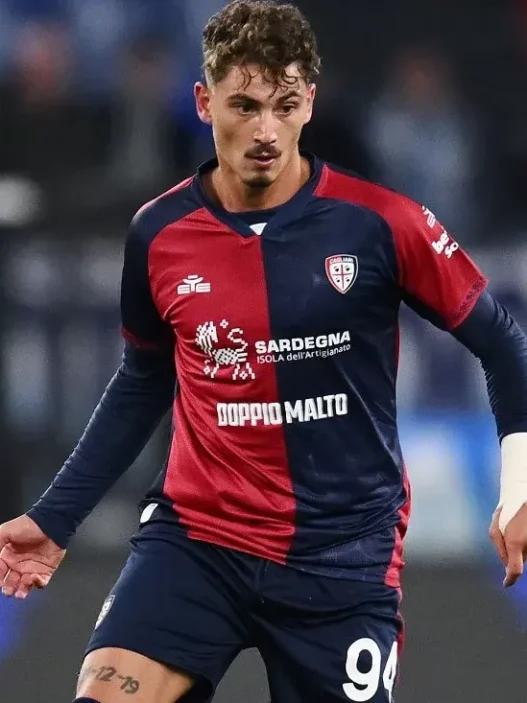 Esposito lascia il Cagliari: scambio di prestiti col Sassuolo