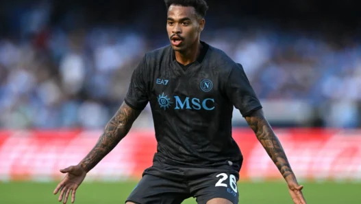 Napoli, due uscite: Cheddira a titolo definitivo, Ngonge in prestito
