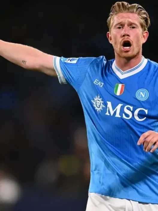 De Bruyne sarà un punto di forza del Napoli di Allegri, il club gli chiede di rientrare prima per il centenario