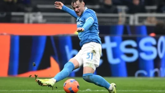 Beukema, incoraggiamenti da Landucci e Allegri in Napoli-Roma