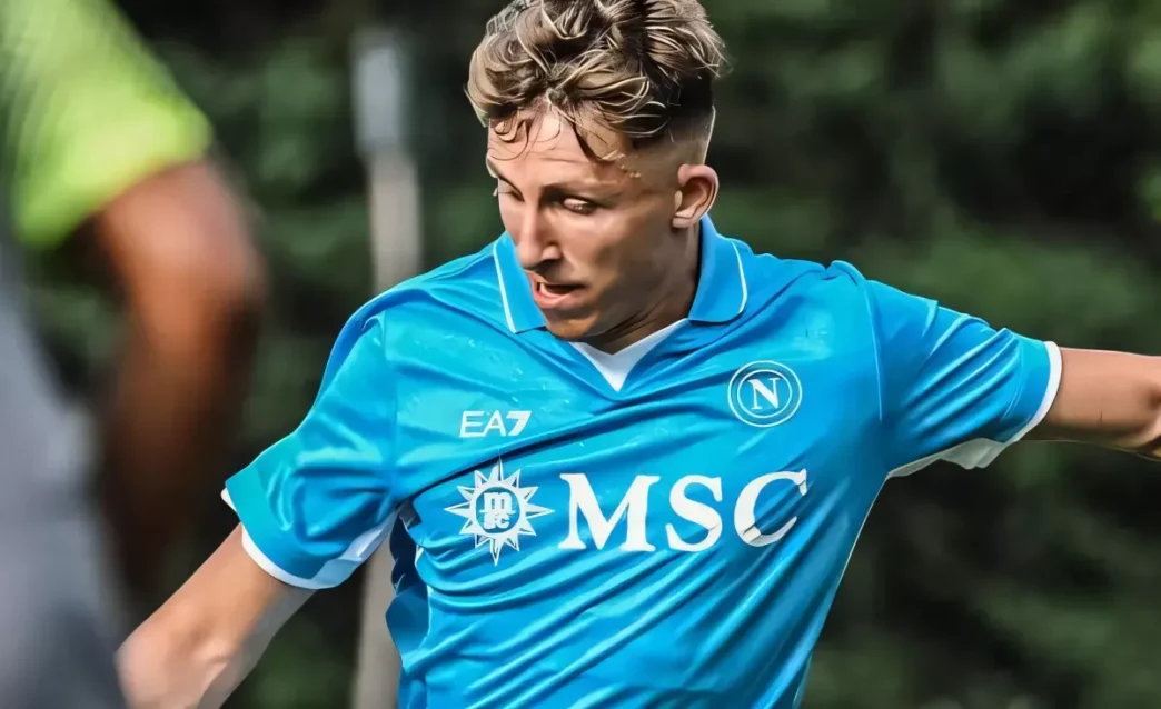 Napoli, trattative per Lindstrom e Gosens con lo Schalke 04