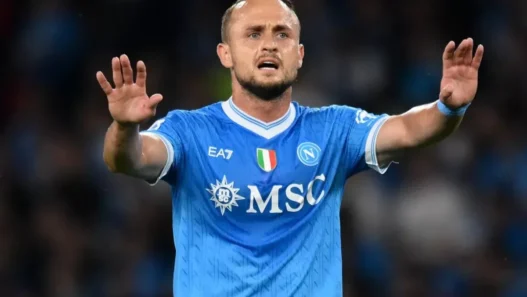 Lobotka e il rinnovo con il Napoli: la Juventus osserva. Intreccio Kessie