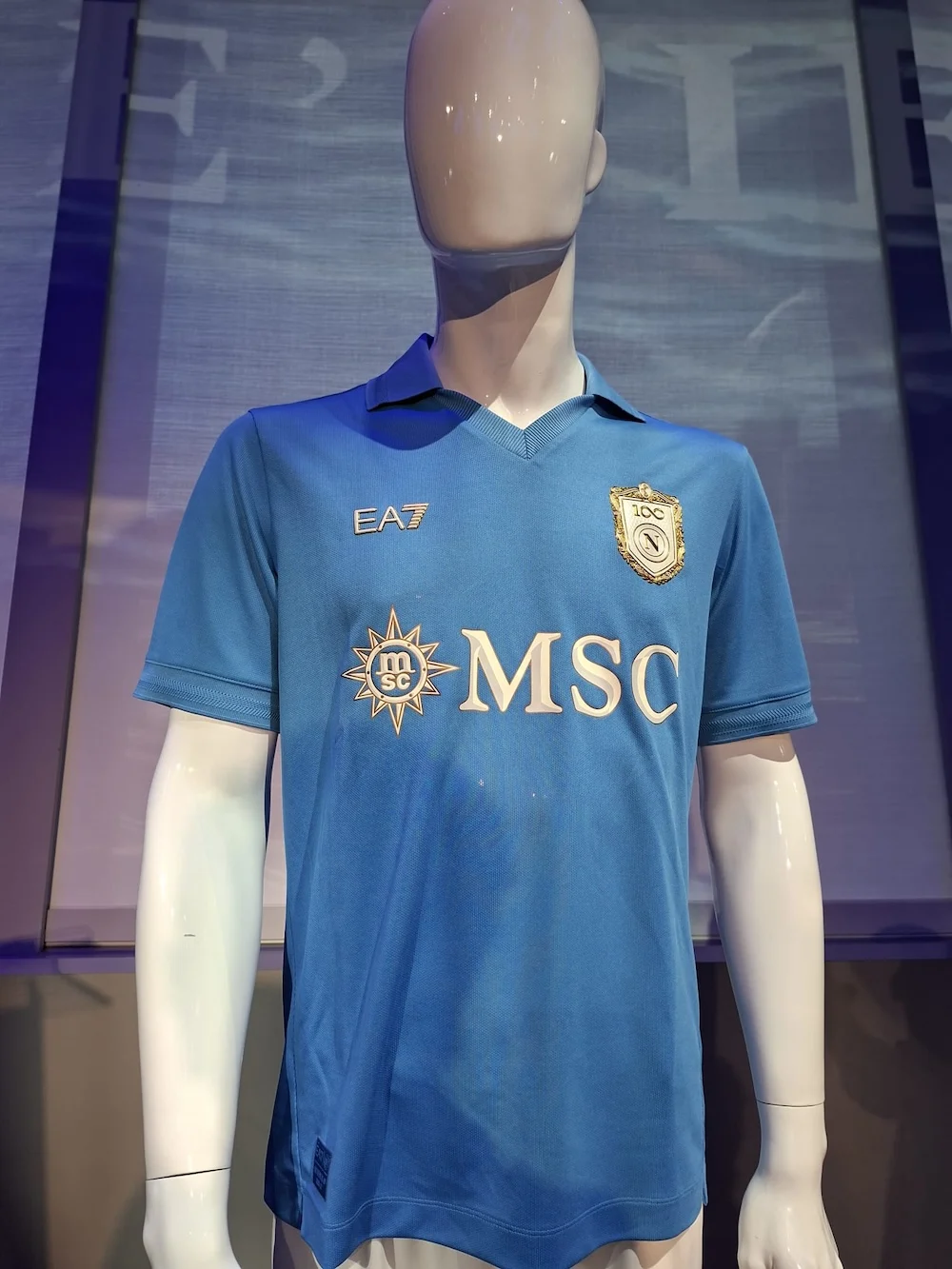 Napoli, svelata la maglia del Centenario: dove e quando acquistarla