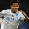 Neres, futuro incerto: il Napoli valuta offerte da 15 milioni
