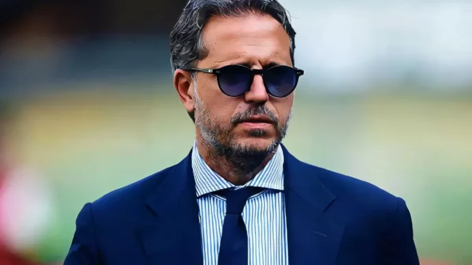 Fiorentina multata per cori, sanzioni anche per De Gea e Paratici