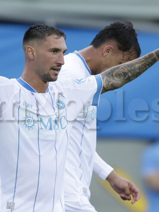 Napoli, vittoria in amichevole contro l'Osasuna: Politano e Lucca a segno