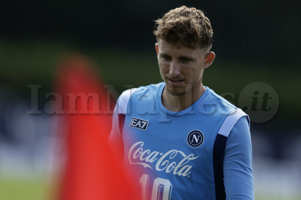 Lindstrom, futuro incerto: Napoli attende offerte, Schalke 04 alla finestra