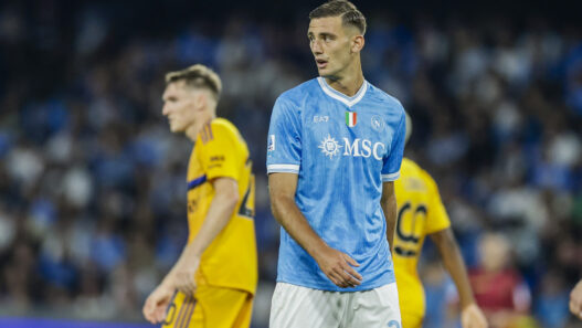 Napoli, futuro incerto per Lucca: Lazio e Genoa alla finestra
