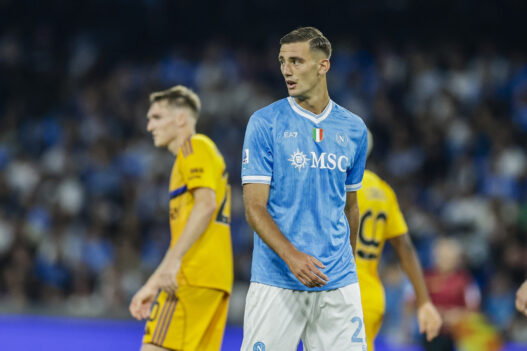 Napoli, futuro incerto per Lucca: Lazio e Genoa alla finestra