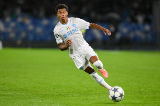 Napoli, Neres incedibile: rifiutato il Besiktas