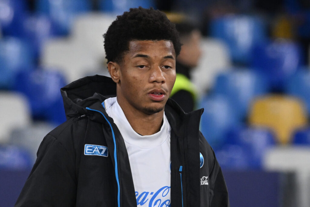 Napoli, probabile formazione: Neres e Gilmour titolari, Di Lorenzo a centrocampo