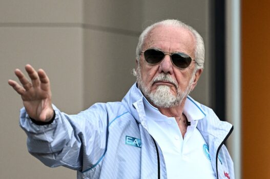 Napoli: ritiro pre-Bologna, De Laurentiis attende segnali