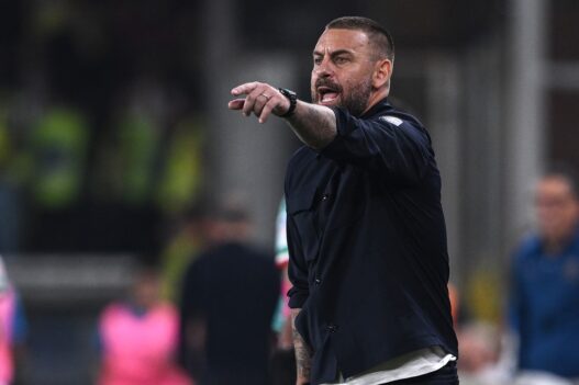 Genoa, De Rossi critico dopo il Napoli: "Un fallo evidente"