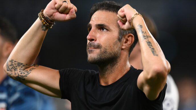 Fabregas: "Complimenti ai miei ragazzi, non mandiamo messaggi al campionato"